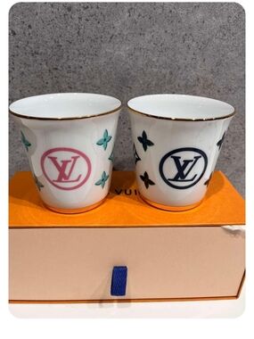 Louis Vuitton White Porcelain Cups with Pink & Navy LV Logos